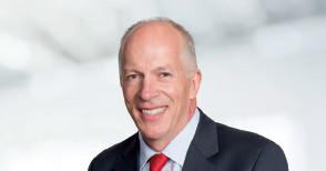 Clive Vaux